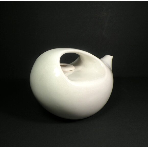 Vintage Robert Witkoff Mid-Century White Porcelain Teapot With Sculptural Desig - Picture 4 of 13